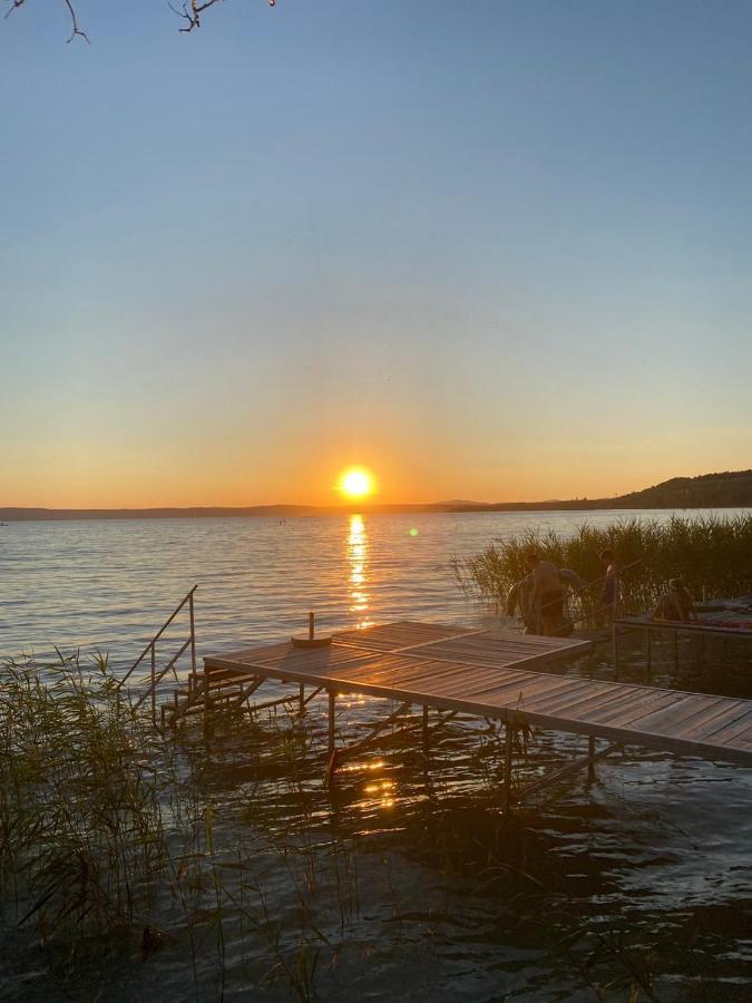 Green Lake House - Private Beach At Balaton Balatonakarattya Exterior foto