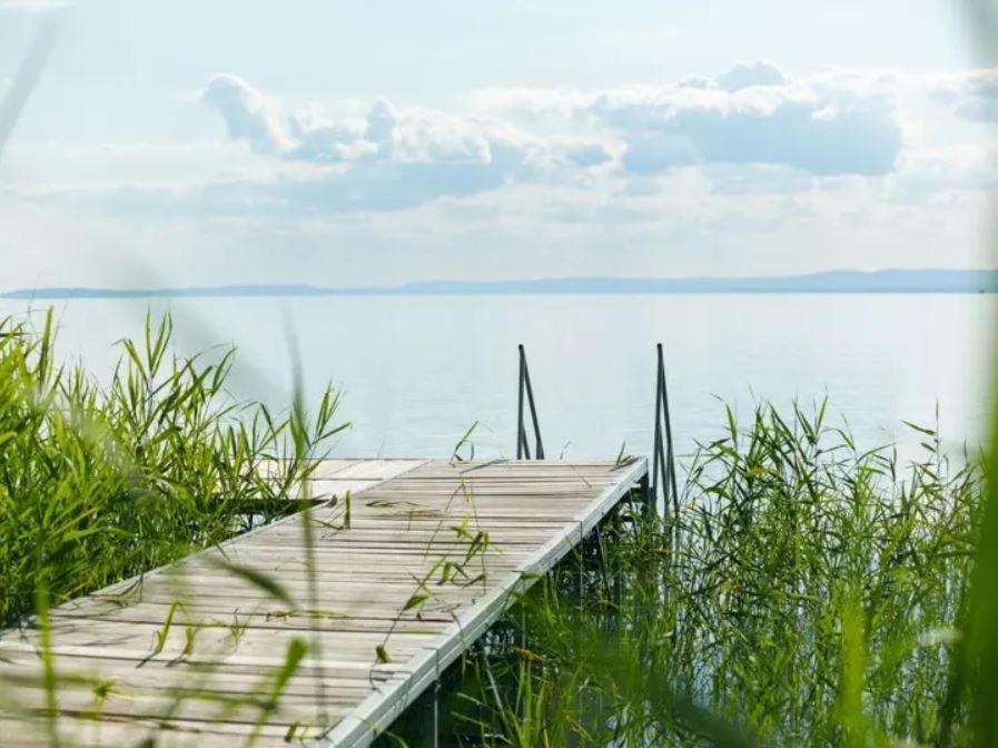 Green Lake House - Private Beach At Balaton Balatonakarattya Exterior foto