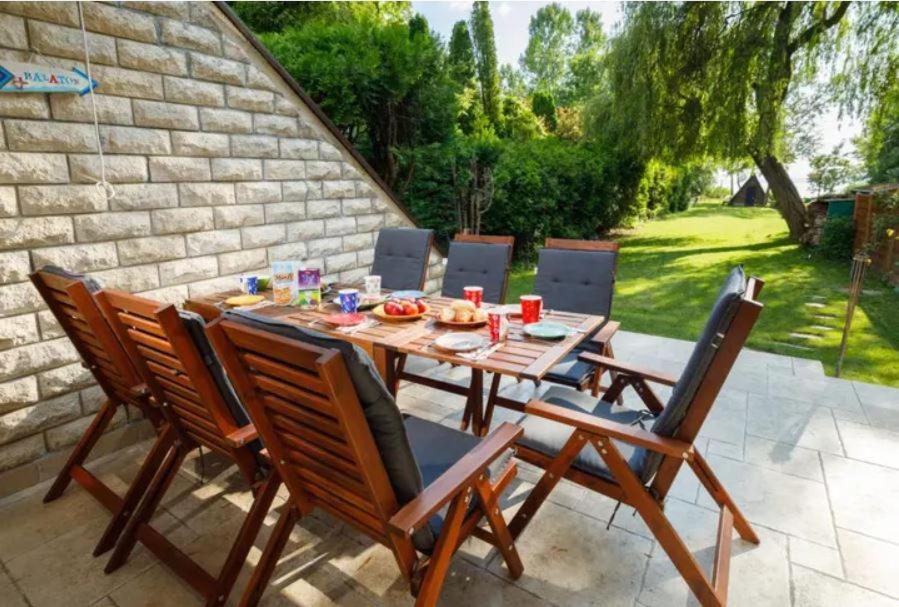 Green Lake House - Private Beach At Balaton Balatonakarattya Exterior foto
