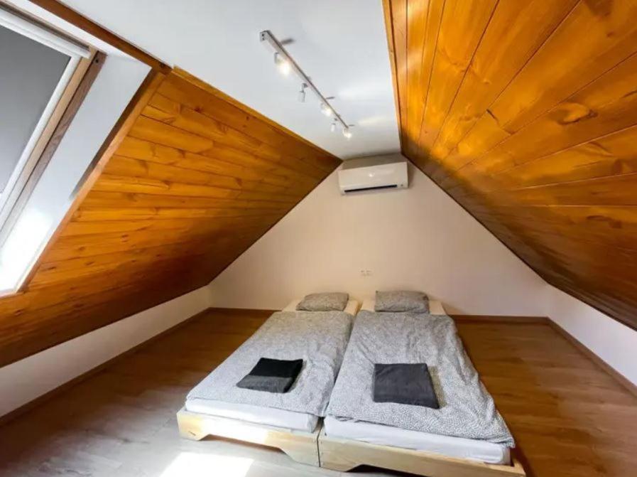 Green Lake House - Private Beach At Balaton Balatonakarattya Exterior foto
