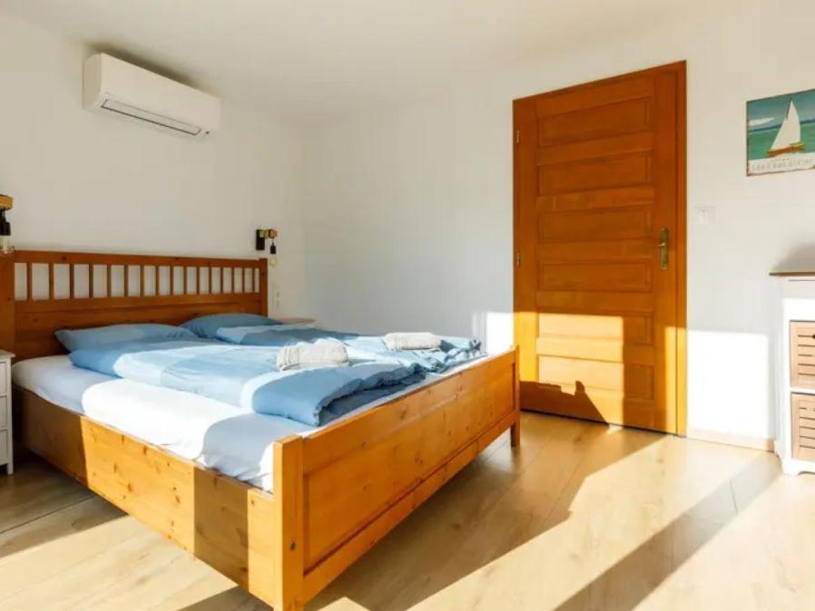Green Lake House - Private Beach At Balaton Balatonakarattya Exterior foto